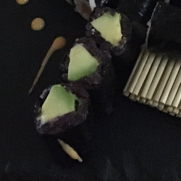photo of Niiko - Sushi x Vegan AVOCADO MAKI shared by @marioso on  28 Sep 2021 - review