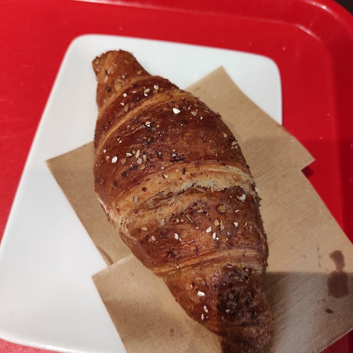 review photo of Bríccocafè Cornetto Ai Cereali Con Farro E More shared by @jesssbalchiero on 10 Jan 2022 - review