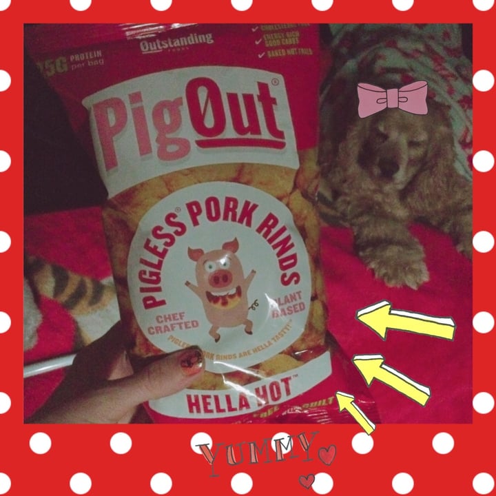photo of Outstanding Foods Hella Hot Pigless Pork Rinds shared by @mewinabubble on  28 Feb 2021 - review