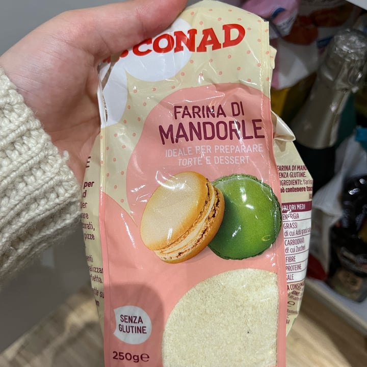 photo of Conad Farina di mandorle shared by @emmacerasi on  15 Apr 2022 - review