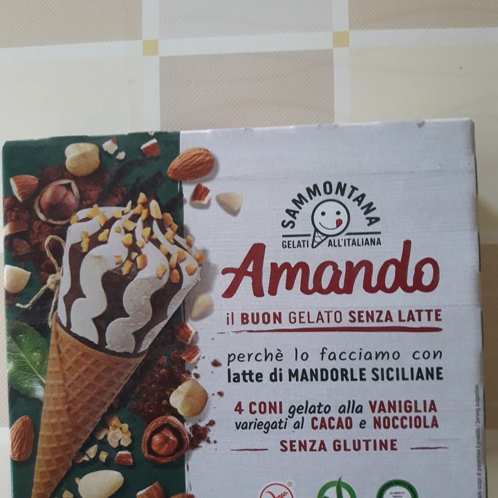photo of Sammontana Cono Vaniglia, Cacao E Nocciola shared by @morgania on  16 Jul 2022 - review