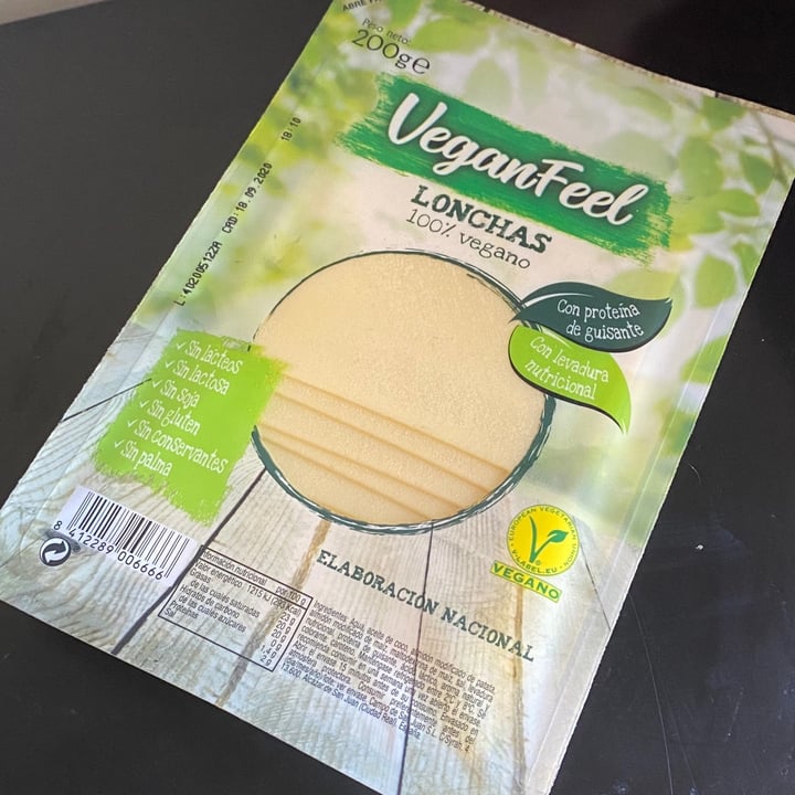 photo of Vegan Feel Lonchas 100% Veganas Queso shared by @mud on  01 Jun 2020 - review
