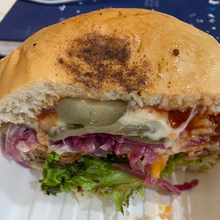 review photo of Dominó Beyond Burguer Clasic (Not) shared by @danileonruz on 25 Jul 2020 - review