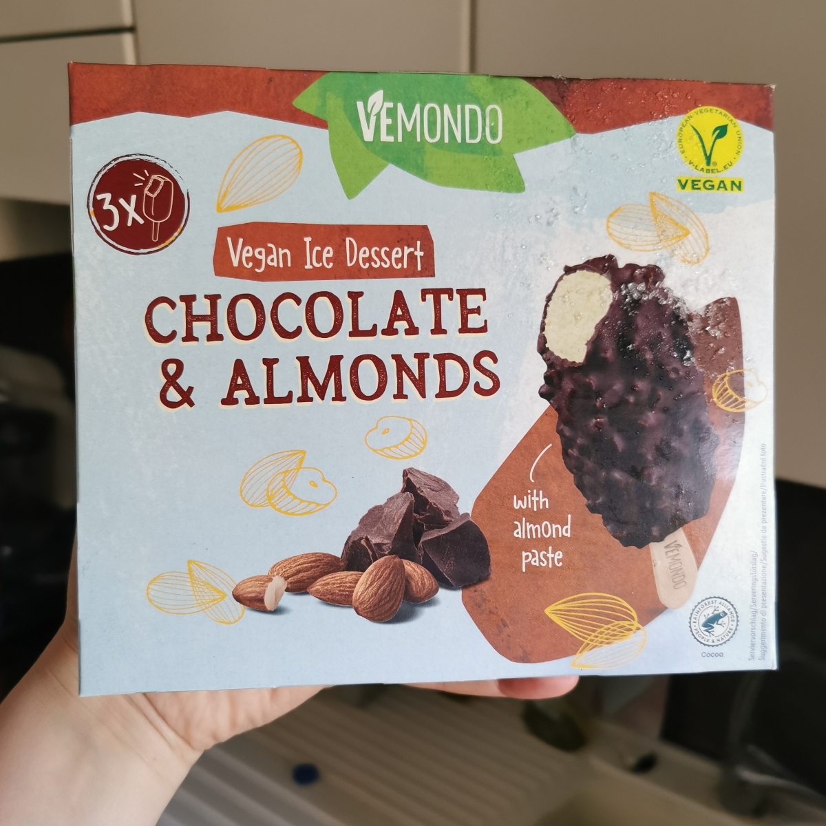 Chocolat & Almond from Vemondo - Vegan Product Reviews & Ratings | abillion