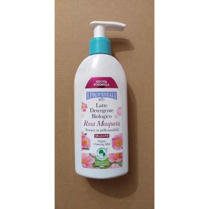 photo of I Provenzali Latte Detergente Biologico Rosa Mosqueta shared by @trizziveg on  28 Dec 2021 - review
