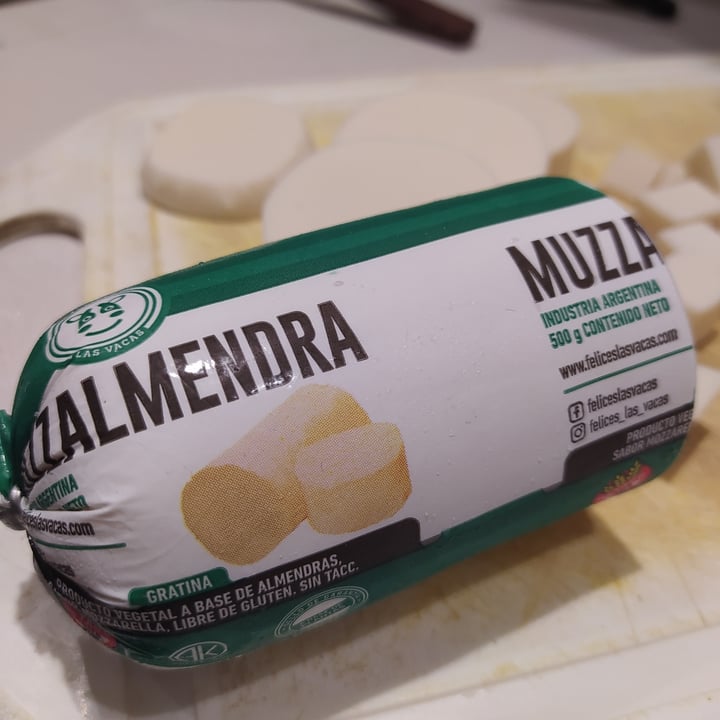 photo of Felices Las Vacas Mozzarella  shared by @veraferro on  22 May 2021 - review