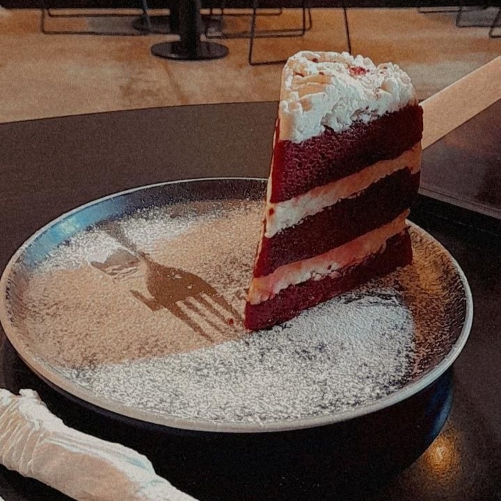 review photo of Alchemy Red Velvet shared by @mikkky on 07 Aug 2021 - review