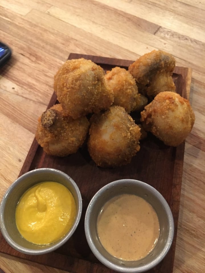 photo of Vivet Market Restó Hongos Rebozados shared by @antocapparelli on  31 Jan 2020 - review