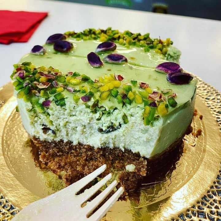 photo of Leccornie Vegan Cheesecake shared by @mostravagante on  22 Apr 2022 - review