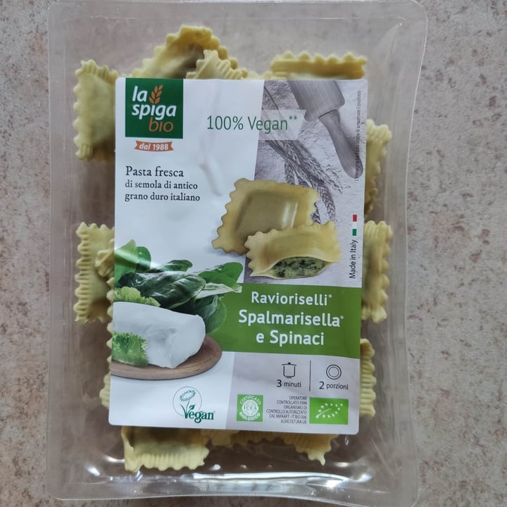 photo of La Spiga Bio Ravioriselli con Spalmarisella e Spinaci shared by @annaleyda on  08 Apr 2021 - review