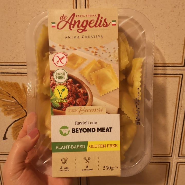 photo of De Angelis Pasta Fresca Ravioli con Beyond Meat shared by @aleveganfoodlover on  27 Dec 2022 - review