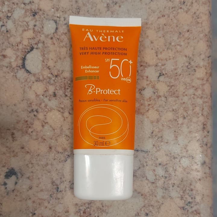 photo of Avène B-protect Spf 50+ shared by @elenusi on  20 Apr 2022 - review