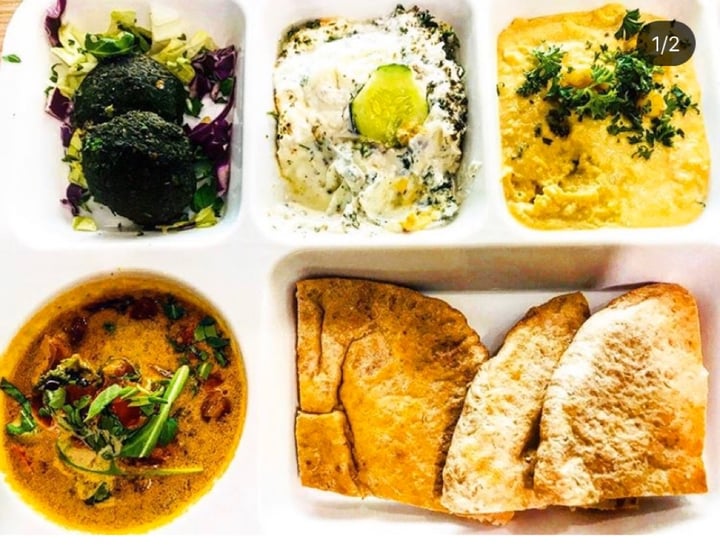 review photo of Fill a Pita (Delivery only) Platter (Single) shared by @madelinabong on 11 Jan 2020 - review