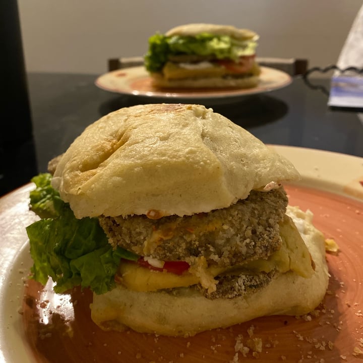 photo of Isla Vegana Sándwich De Seitán shared by @givargas on  05 May 2022 - review
