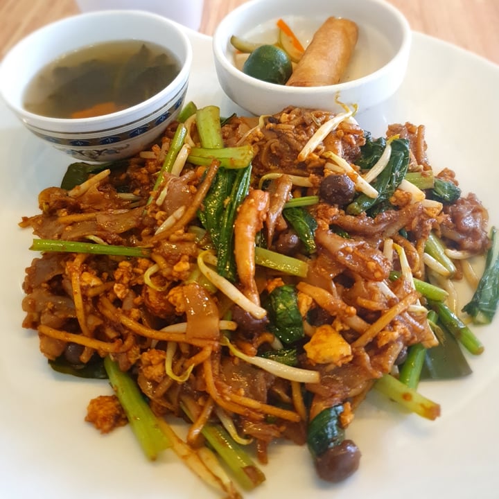 photo of Loving Hut Lh Char Kway Teow Set shared by @nadoose on  23 Aug 2020 - review