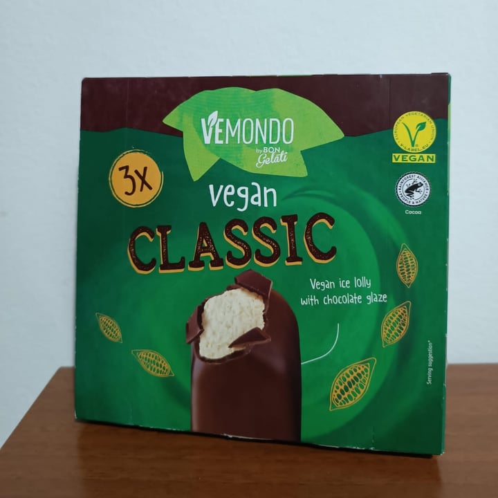 photo of Vemondo 3x vegan classic shared by @matteoveg on  25 Sep 2022 - review