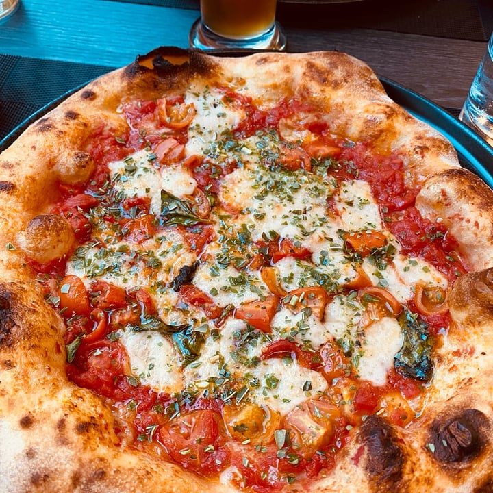 photo of Pizzeria "I Partenopei" Brescia Vegan DOC shared by @vale83 on  12 May 2022 - review