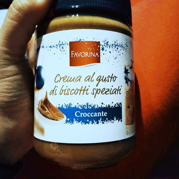 review photo of Favorina crema al gusto di biscotti speziati croccante shared by @papillondelacroix on 02 Nov 2022 - review