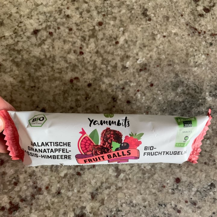 review photo of Yammbits Fruit Balls shared by @luciacarrara on 21 Jun 2022 - review