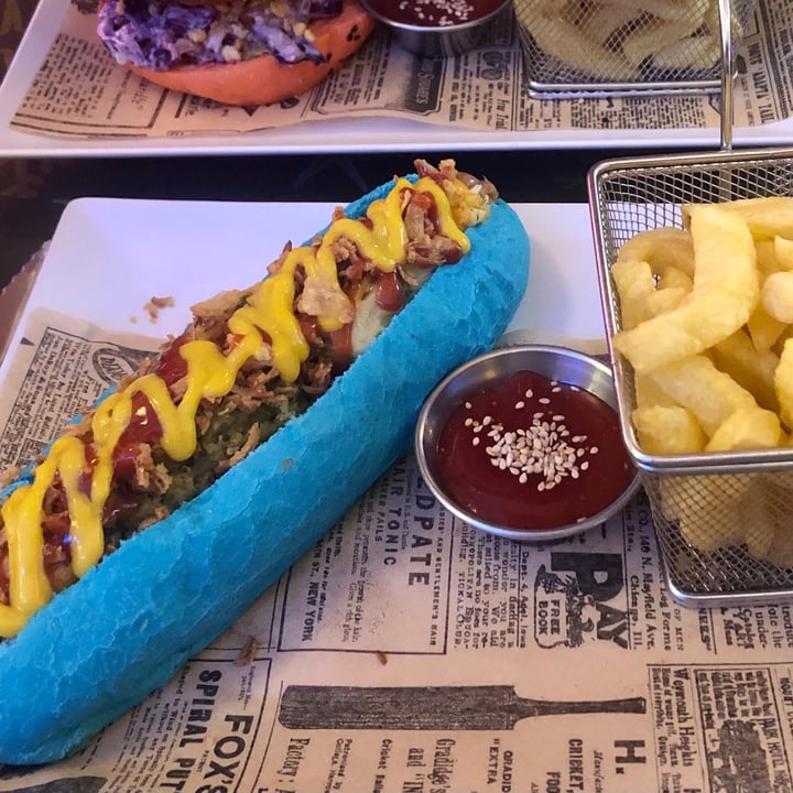 photo of Freedom Cakes Freedom hot dog shared by @vegannoe on  19 Dec 2020 - review