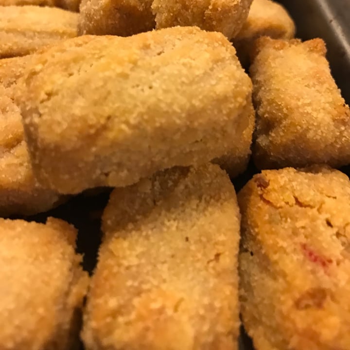 review photo of MorningStar Farms Veggitizers Veggie Pepperoni Pizza Bites shared by @slowarrow on 16 Dec 2021 - review