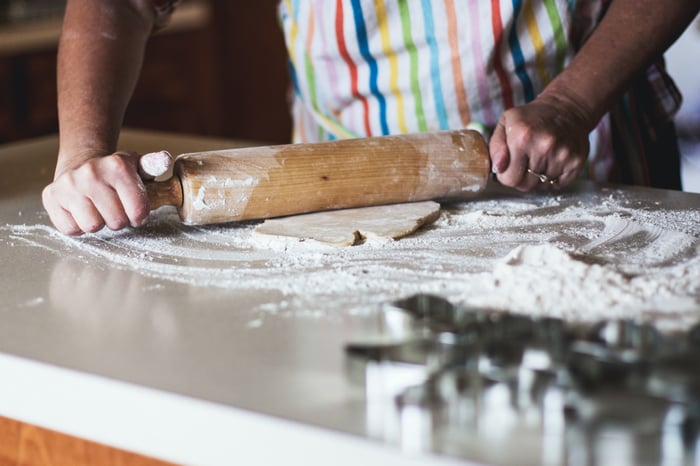 woman making vegan pastry