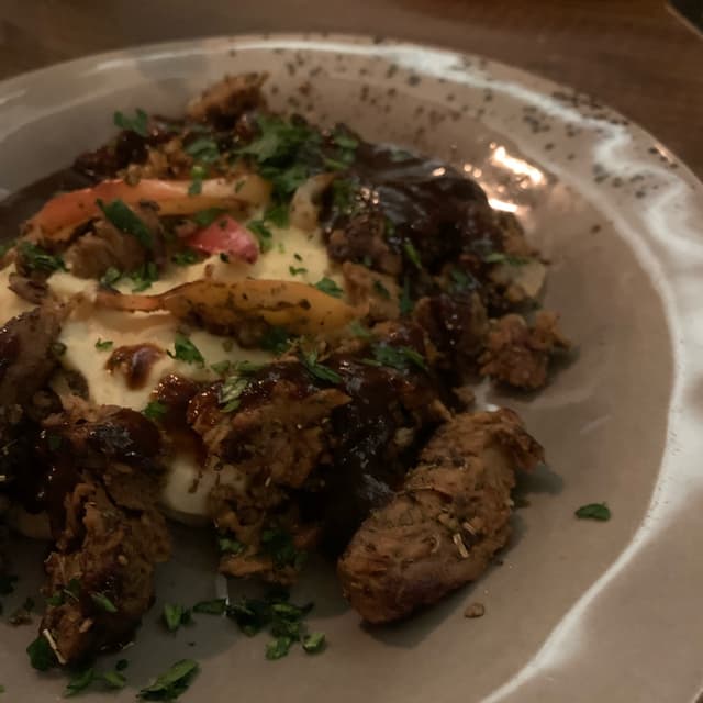 「Vegan Entenleber Berliner Art」の料理の写真