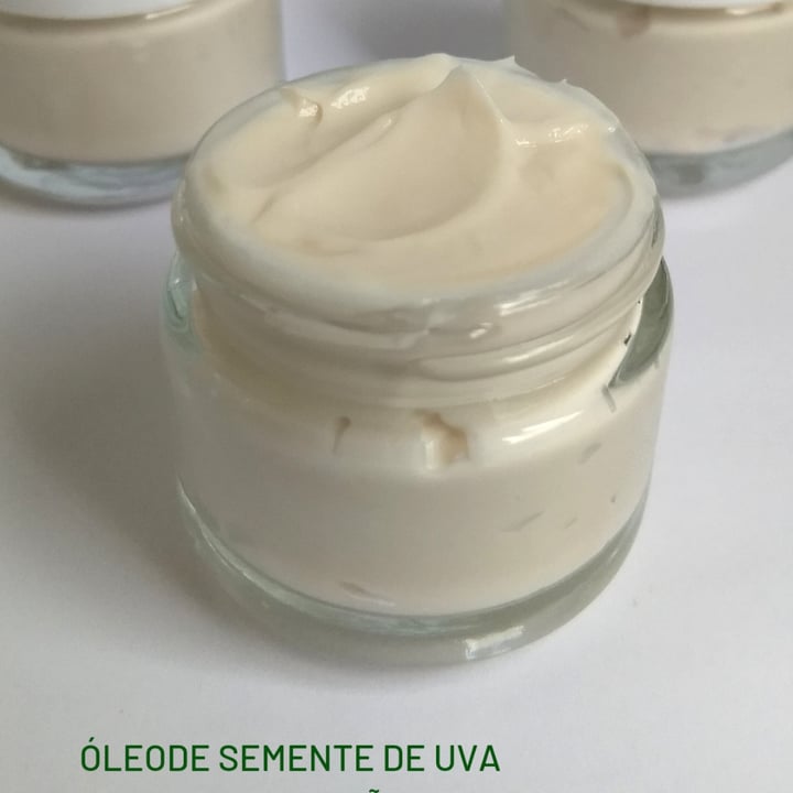review photo of Banho de Erva hidratante facial shared by @nayara-borba on 19 Nov 2022 - review