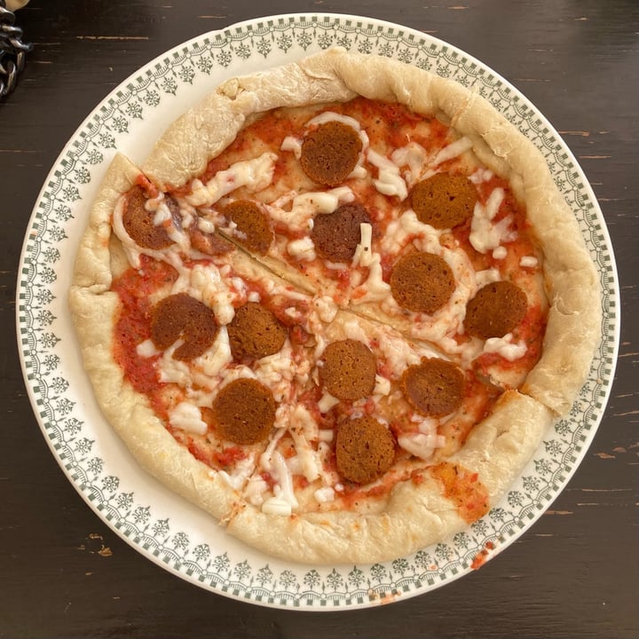 photo of Baby, shiquita vegan Pizza pepperoni shared by @aliscorle on  25 Sep 2021 - review