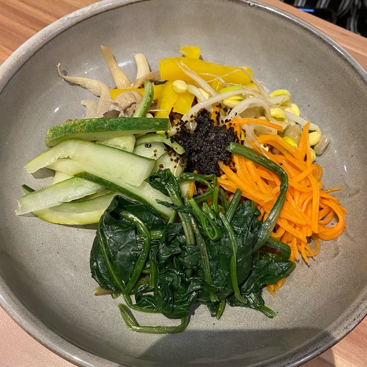 review photo of Am I Addicted - Pottery Studio & V Cafe Jardin Bibimbap shared by @rebszw on 28 Jun 2022 - review