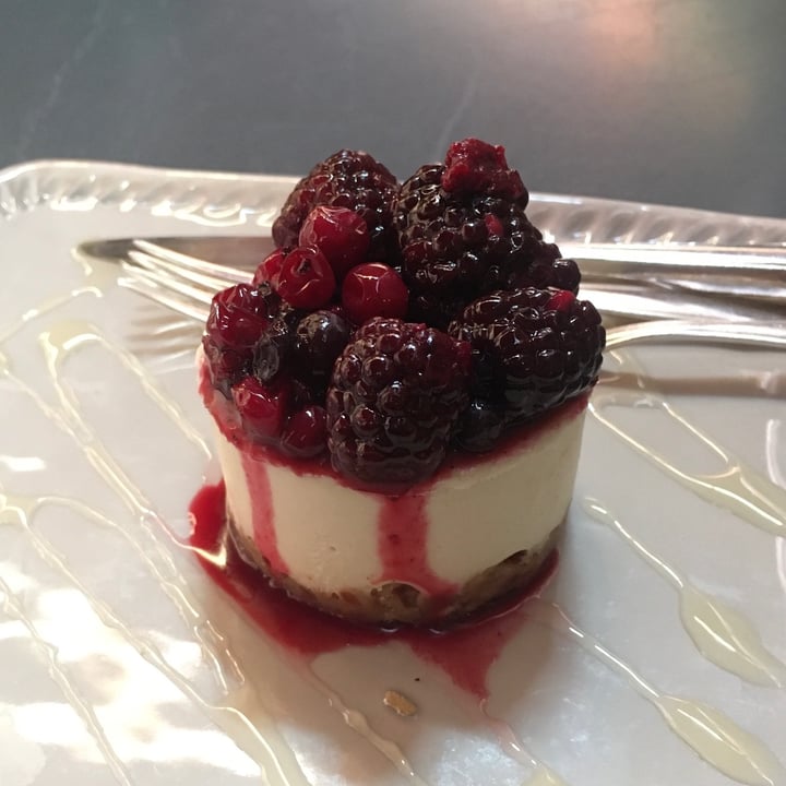 photo of Botanica Lab Cucina Cheesecake shared by @paperadubbiosa on  07 Oct 2020 - review