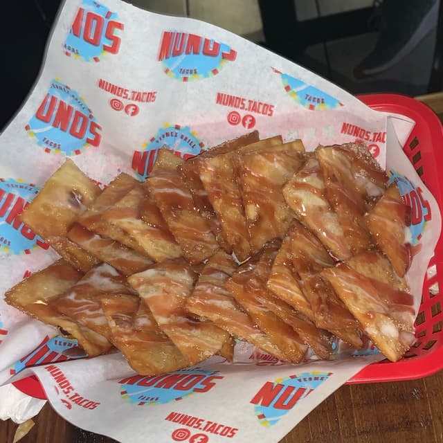 Photo of the dish “sopapillas”
