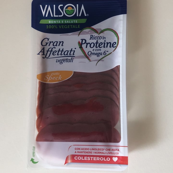 photo of Valsoia Gran Affettati Vegetali Gusto Speck shared by @sabry on  07 May 2022 - review