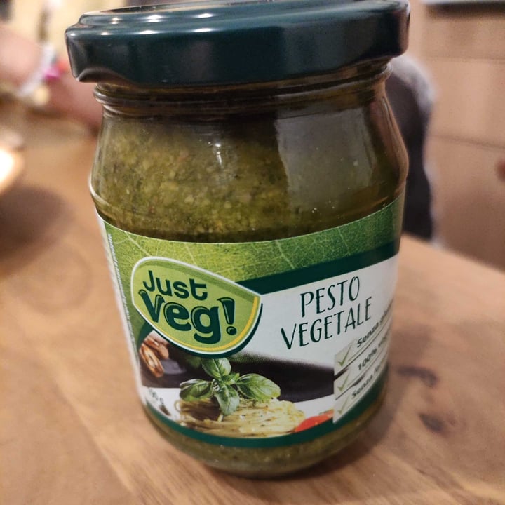 photo of Just Veg! (ALDI Italy) Pesto Vegetale shared by @veronicascaglia on  30 Nov 2021 - review