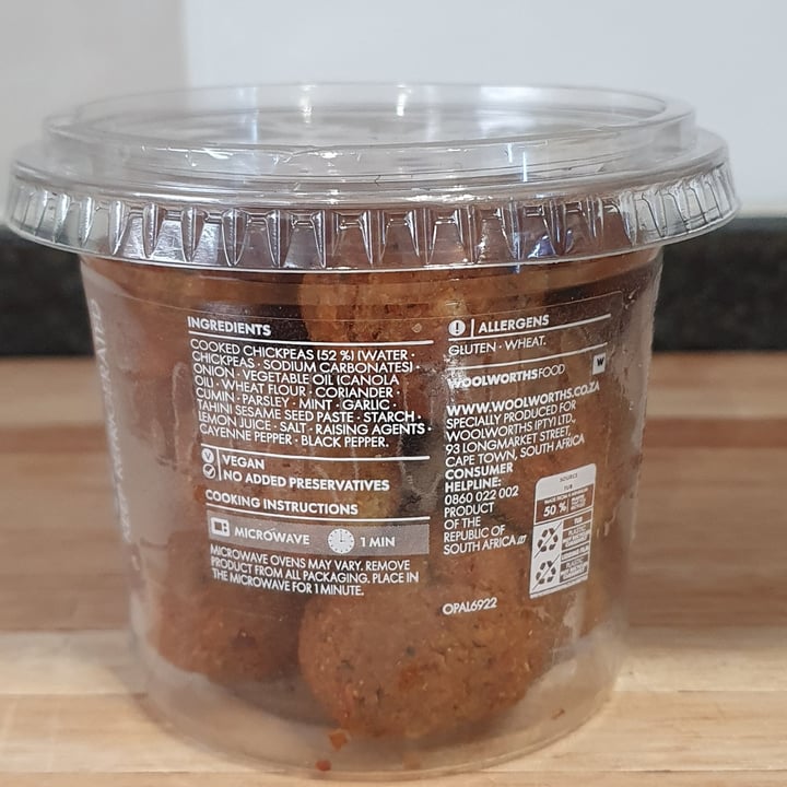 review photo of Woolworths Food Falafel Bites shared by @rozaanfichardt on 12 Oct 2020 - review