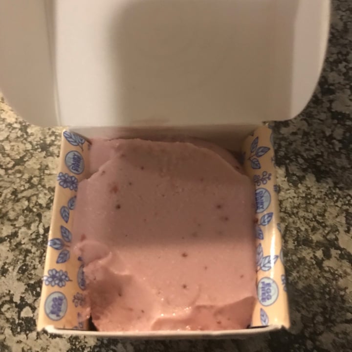 photo of Paul's Homemade Ice cream Roasted Strawberry Ice Cream shared by @shanwels on  08 Sep 2020 - review