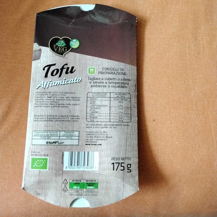 photo of ioVEG Tofu Affumicato shared by @noee5 on  01 Sep 2022 - review