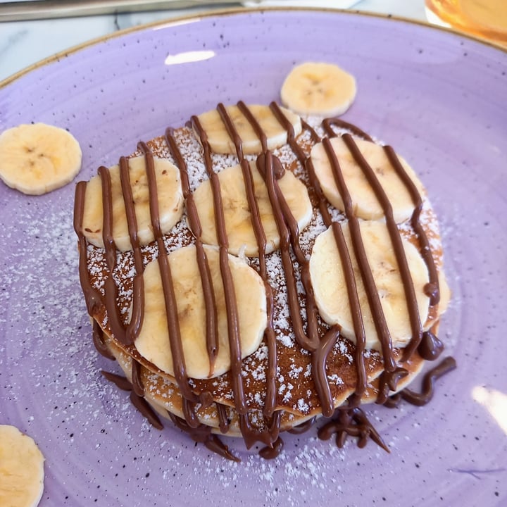 photo of Crēme Café Tortitas con nutella vegana shared by @c1audia on  14 Sep 2022 - review
