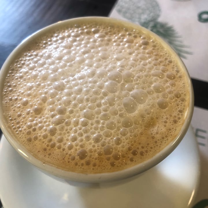 photo of Veggie Beans and Shakes capuccino shared by @viviana-ripe on  25 Jun 2022 - review