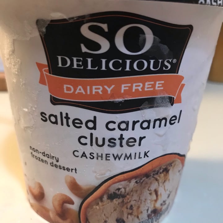 review photo of So Delicious Dairy Free Salted Caramel Cluster Cashewmilk Frozen Dessert shared by @aelzhill on 13 May 2020 - review