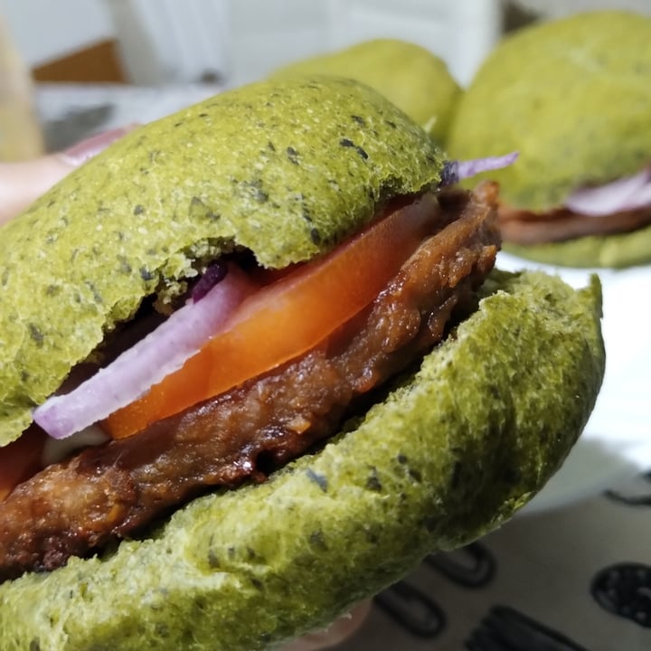 photo of De raiz Plant Burger shared by @nazarenamorello on  20 Sep 2022 - review