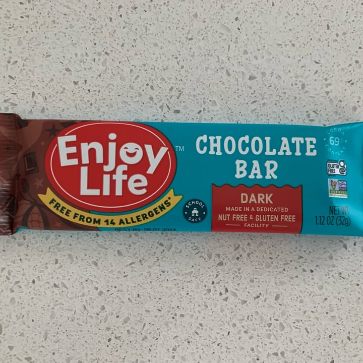photo of Enjoy Life Chocolaty  Bars shared by @jeremytheape on  20 Aug 2022 - review