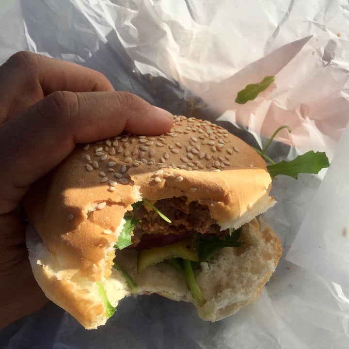 photo of Cafe Roux - Noordhoek Vegan Burger shared by @theconscioushustle on  02 Aug 2020 - review