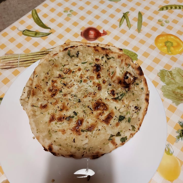 review photo of Al Noor 1 | Indian Deli | Indian Restaurant | Take Away Garlic Naan shared by @lore98 on 06 Mar 2022 - review