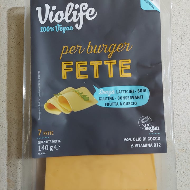 photo of Violife Fette per burger shared by @elaura on  24 Sep 2022 - review