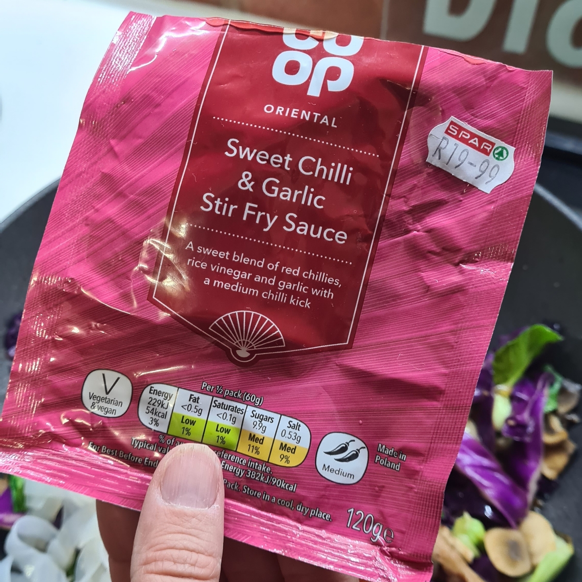 Coop Sweet chilli & Garlic Stir Fry Sauce Reviews abillion