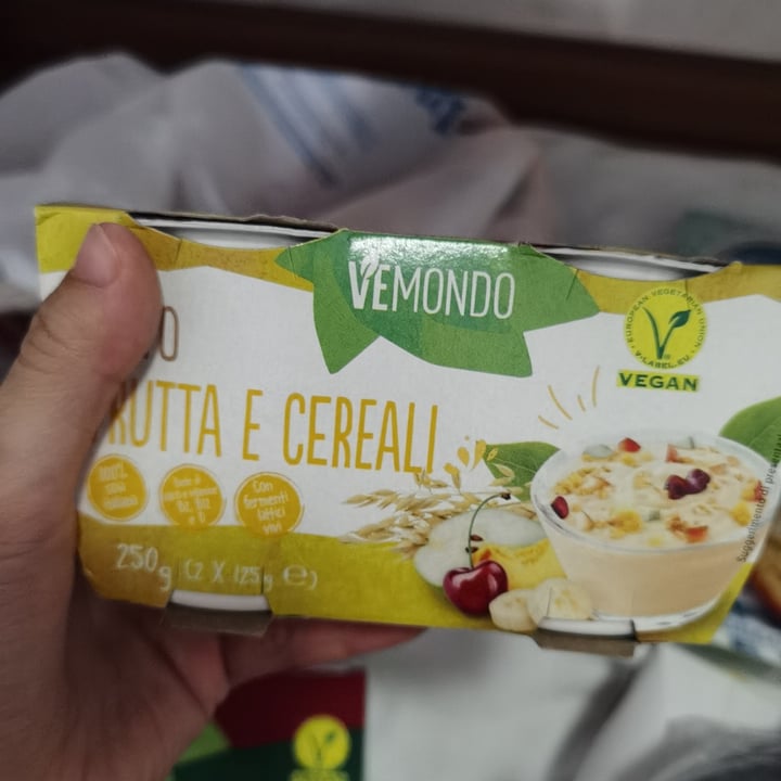photo of Vemondo  Soyo Frutta e Cereali shared by @vulcanoattivo on  20 Jul 2022 - review