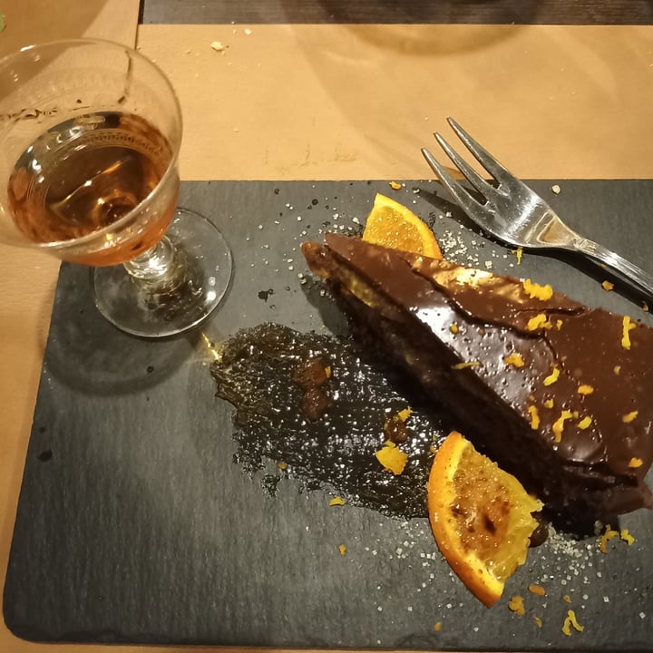 photo of Moonshine Cafè Sacher shared by @ghocri on  30 Apr 2022 - review