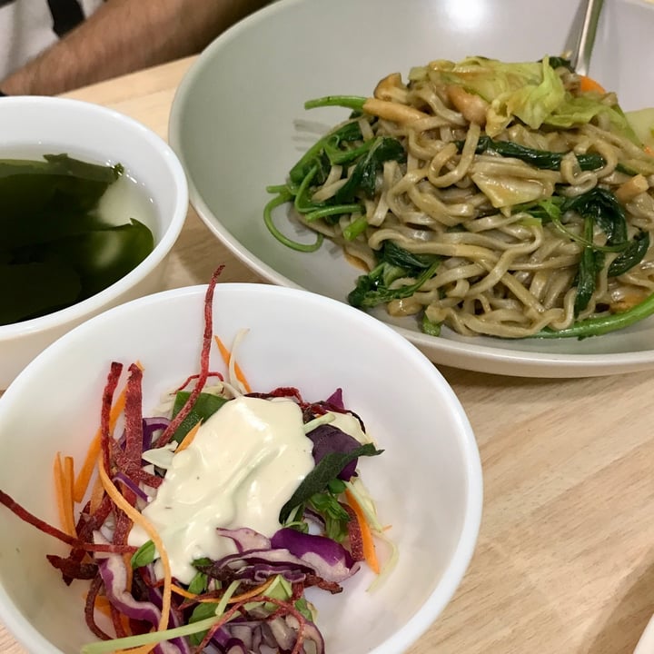 review photo of Eco-Harmony Cafe 轻安地球村 Organic Noodles with Sesame Sauce Set shared by @ziggyradiobear on 24 Apr 2022 - review