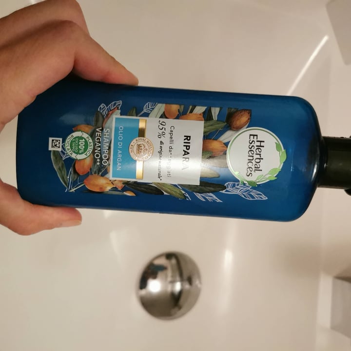 photo of Herbal Essences Herbal Essences - shampoo argan marocco oil shared by @sarina83 on  24 Jun 2022 - review